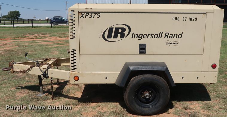 image for item DG4179 2011 Ingersoll Rand XP375WJD air compressor
