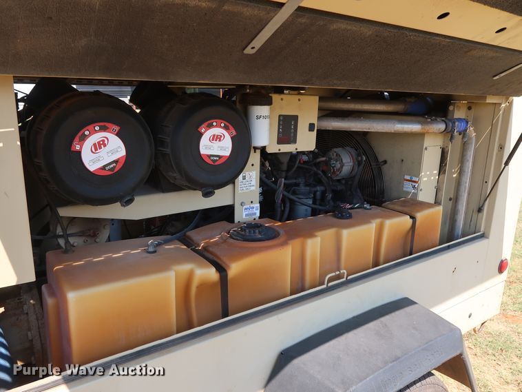 image for item DG4179 2011 Ingersoll Rand XP375WJD air compressor