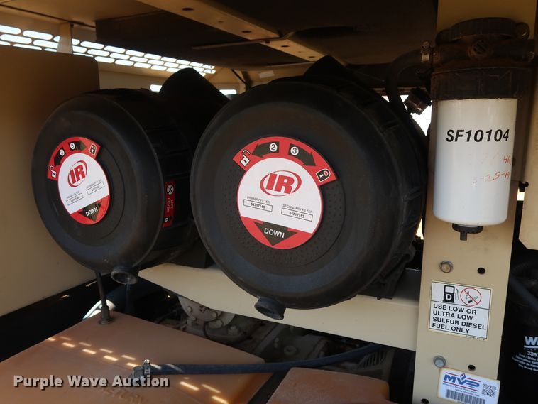 image for item DG4179 2011 Ingersoll Rand XP375WJD air compressor