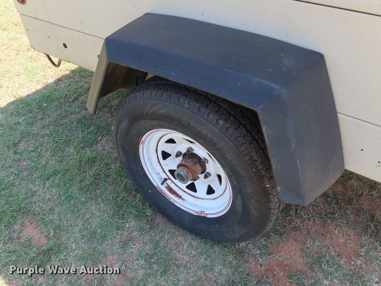 image for item DG4179 2011 Ingersoll Rand XP375WJD air compressor