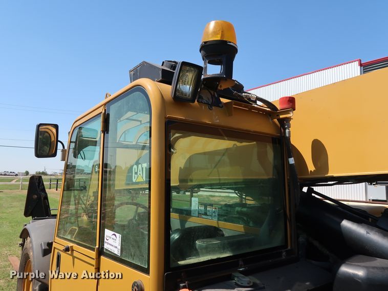 image for item DG4180 2012 Caterpillar TL943 telehandler