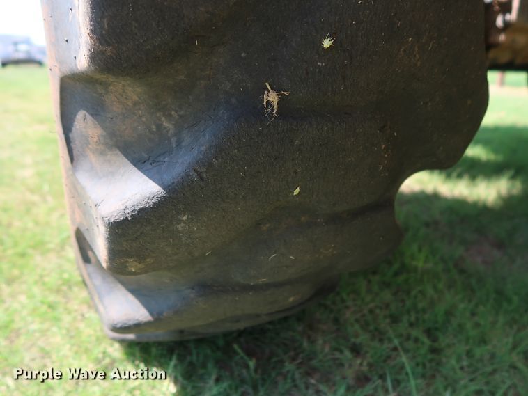 image for item DG4180 2012 Caterpillar TL943 telehandler