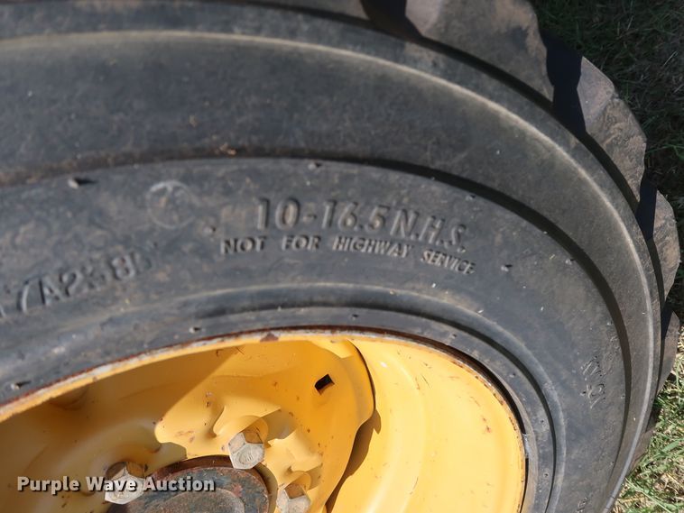 image for item DG4181 2008 John Deere 110 backhoe