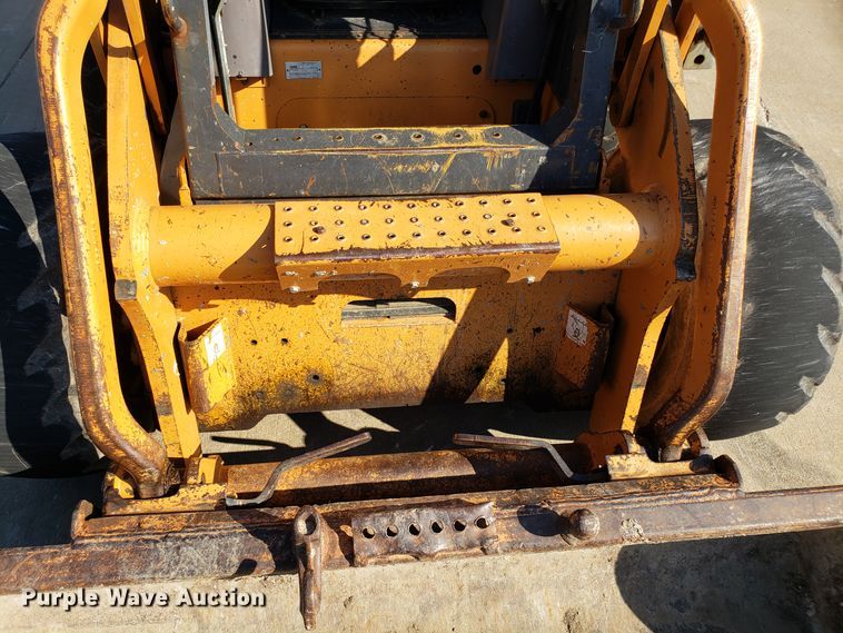 image for item DG7524 2006 Case 450 skid steer