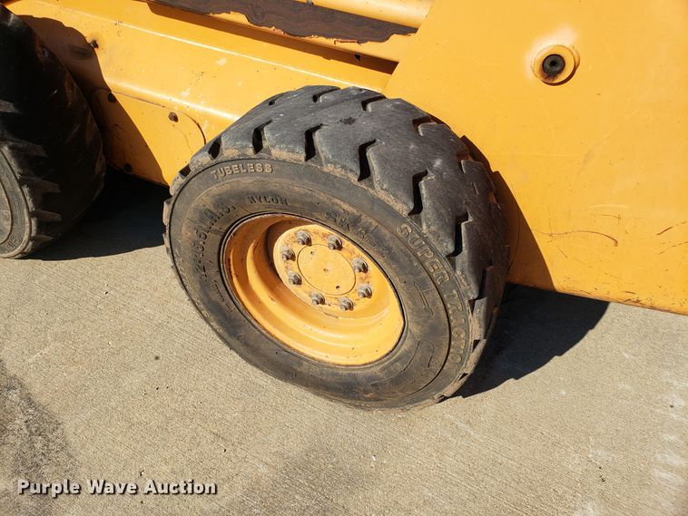 image for item DG7524 2006 Case 450 skid steer