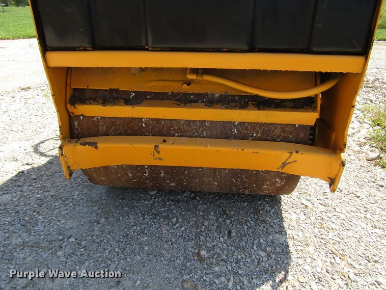 image for item DG8116 Stone Wolfpac 2500 double drum roller