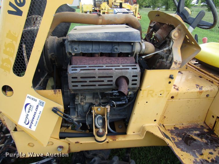 image for item DG8124 2005 Vermeer RT450 trencher