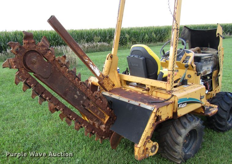 image for item DG8124 2005 Vermeer RT450 trencher