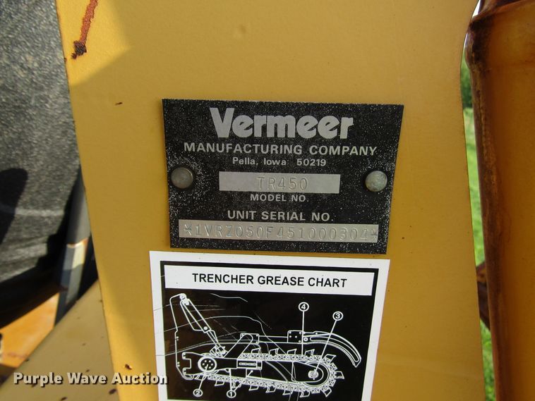 image for item DG8124 2005 Vermeer RT450 trencher