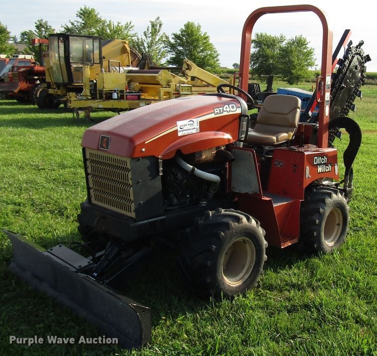 2005 Ditch Witch RT40 trencher in Clinton, IL | Item DG8125 sold ...
