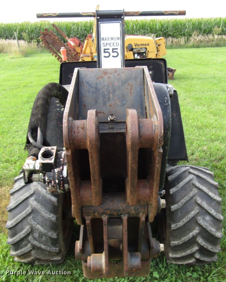 image for item DG8128 2001 Ditch Witch 410SX cable plow