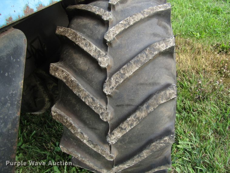 image for item DG8128 2001 Ditch Witch 410SX cable plow