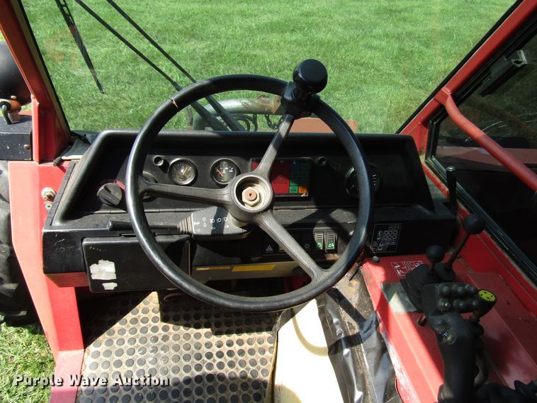 image for item DG8135 Aebi Terratrac TT70S tractor