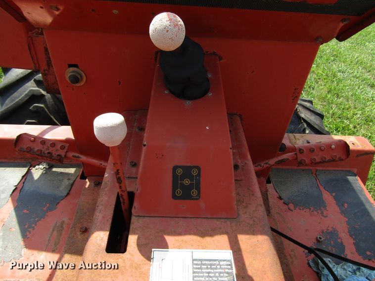 image for item DG8136 1999 Ditch Witch 3610 trencher