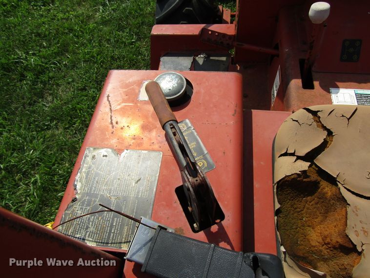 image for item DG8136 1999 Ditch Witch 3610 trencher