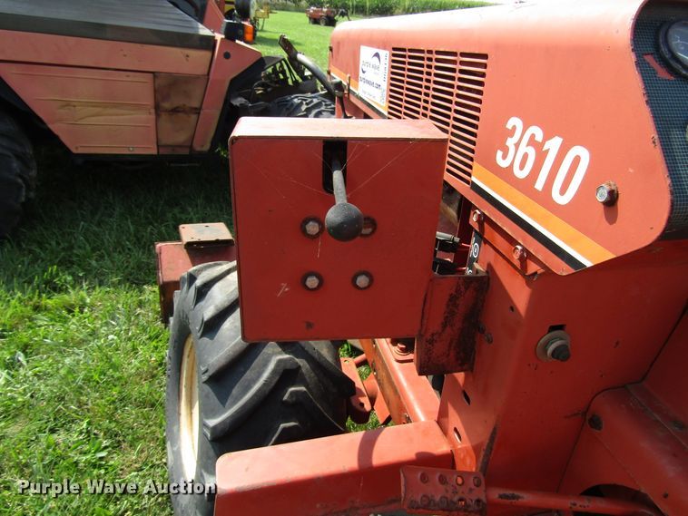 image for item DG8136 1999 Ditch Witch 3610 trencher