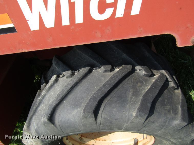 image for item DG8136 1999 Ditch Witch 3610 trencher