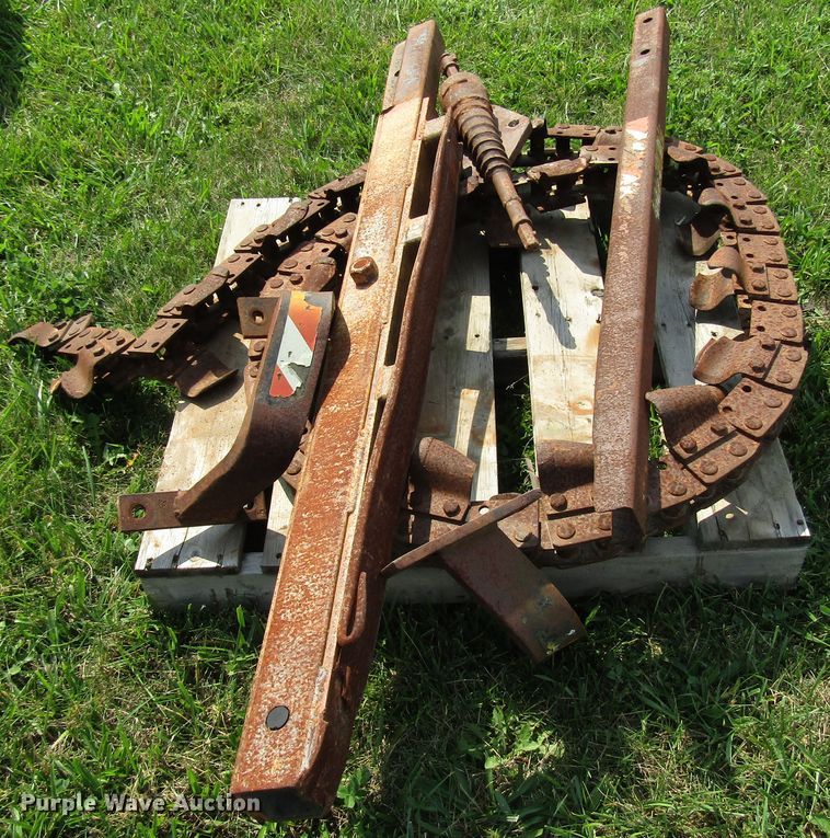 image for item DG8136 1999 Ditch Witch 3610 trencher