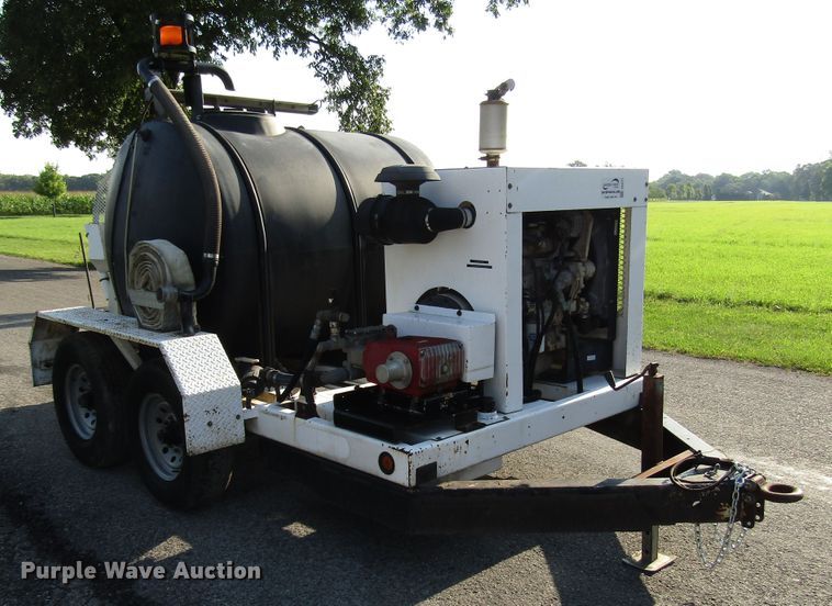 image for item DG8157 2006 Pipe Hunter 7834 sewer jetter trailer