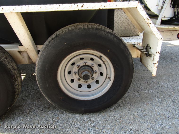 image for item DG8157 2006 Pipe Hunter 7834 sewer jetter trailer