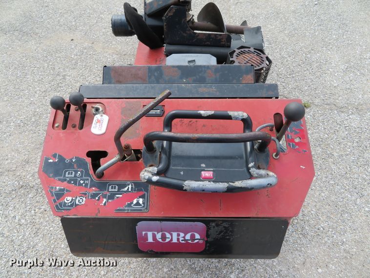image for item DH1551 2008 Toro TRX-19 trencher