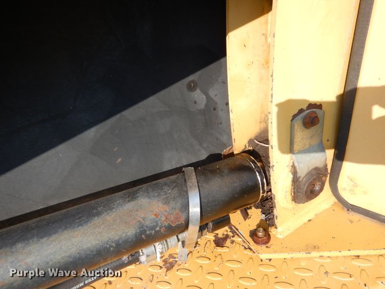 image for item DH1575 ASV 4810 skid steer