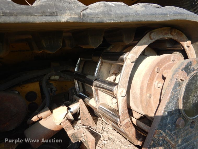 image for item DH1575 ASV 4810 skid steer