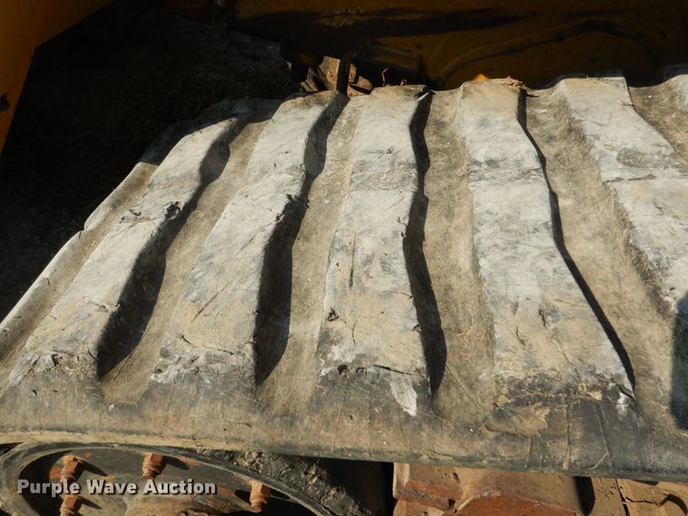 image for item DH1575 ASV 4810 skid steer