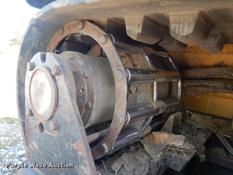 image for item DH1575 ASV 4810 skid steer