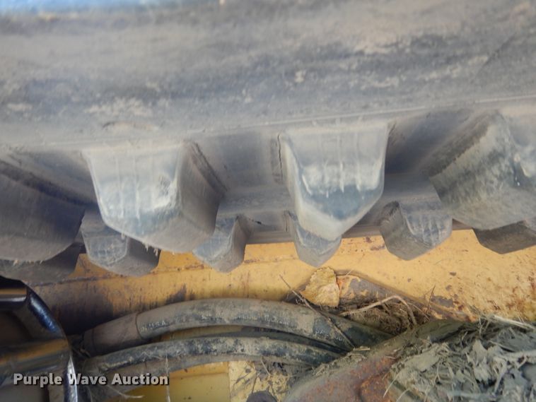 image for item DH1575 ASV 4810 skid steer