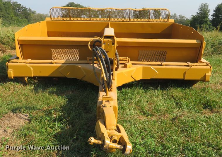 image for item DH1591 2006 Reynolds 17CS12 scraper