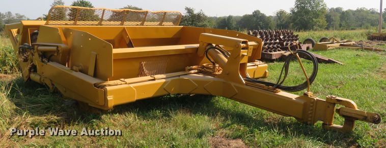 image for item DH1591 2006 Reynolds 17CS12 scraper