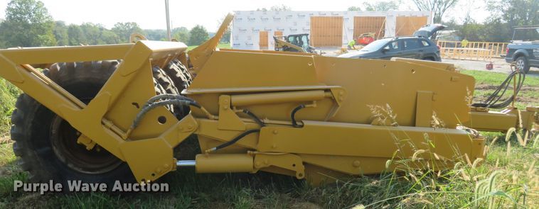 image for item DH1591 2006 Reynolds 17CS12 scraper