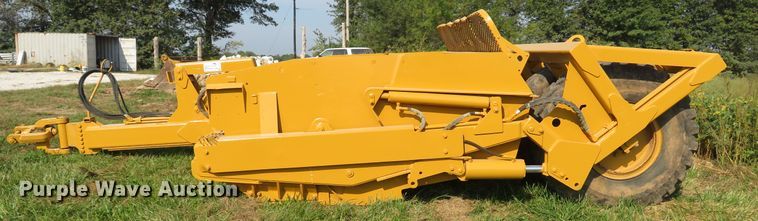 image for item DH1591 2006 Reynolds 17CS12 scraper