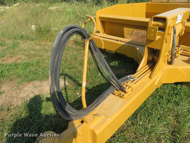 image for item DH1591 2006 Reynolds 17CS12 scraper