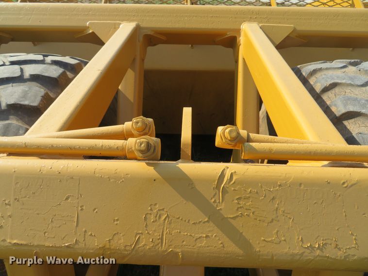 image for item DH1591 2006 Reynolds 17CS12 scraper