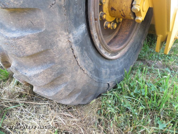 image for item DH1591 2006 Reynolds 17CS12 scraper