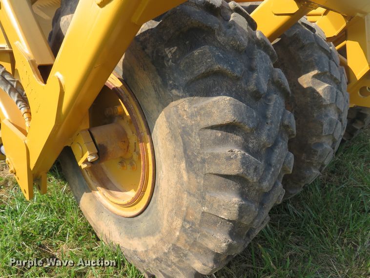 image for item DH1591 2006 Reynolds 17CS12 scraper