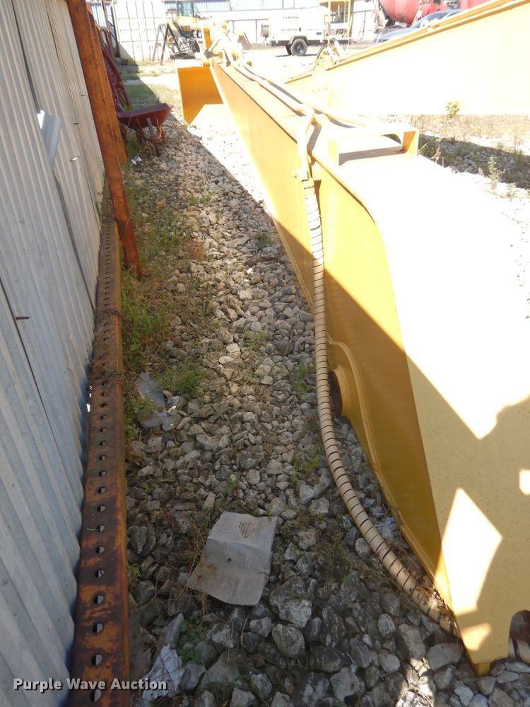 image for item DH2581 2011 Caterpillar 320BL/CL long reach stick