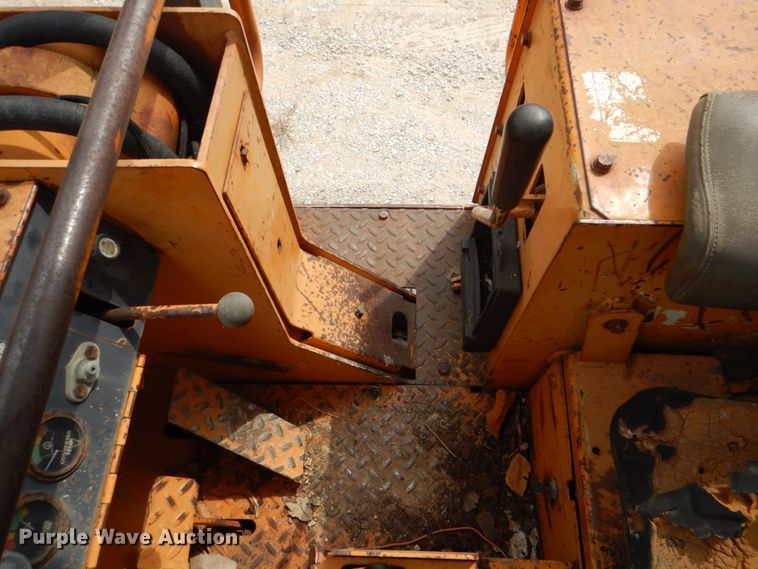 image for item DH5279 1978 Case 850B track loader