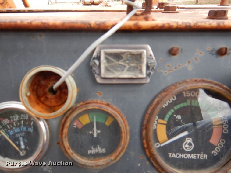 image for item DH5279 1978 Case 850B track loader