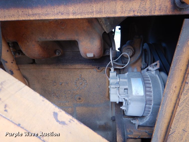 image for item DH5279 1978 Case 850B track loader