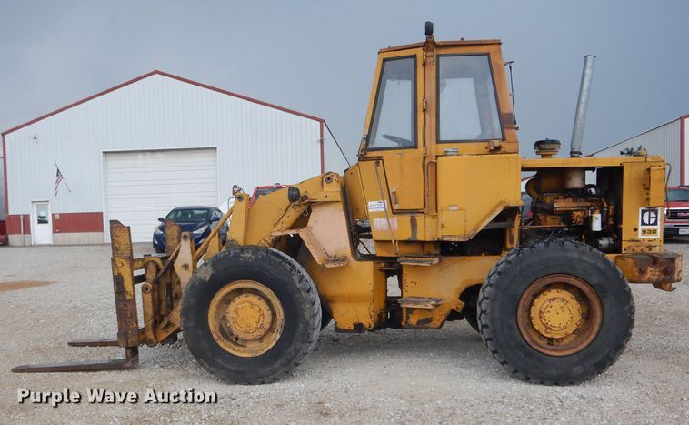 image for item DH6147 1969 Caterpillar 930 wheel loader