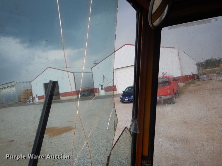 image for item DH6147 1969 Caterpillar 930 wheel loader