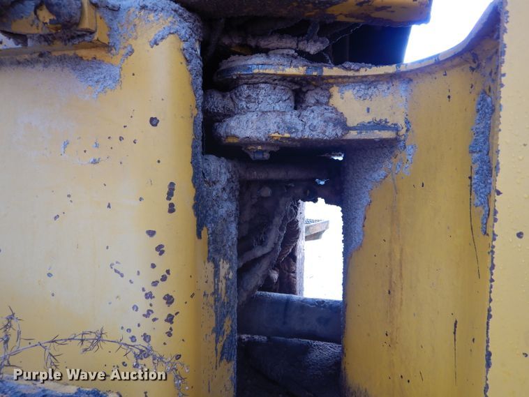 image for item DH6147 1969 Caterpillar 930 wheel loader