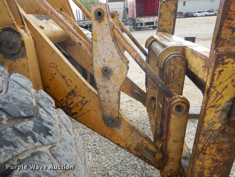 image for item DH6147 1969 Caterpillar 930 wheel loader