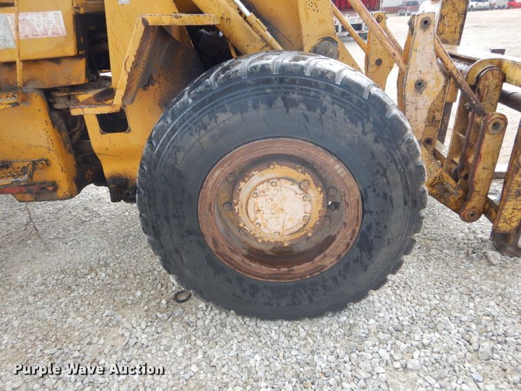 image for item DH6147 1969 Caterpillar 930 wheel loader