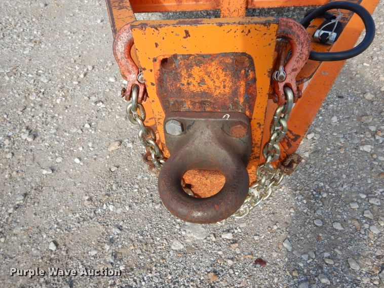 image for item DH6149 1994 True Line B183218P equipment trailer