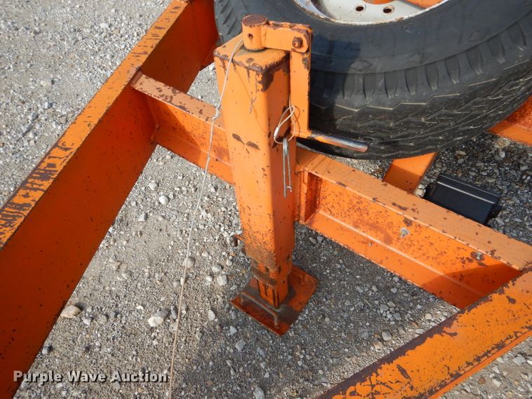 image for item DH6149 1994 True Line B183218P equipment trailer