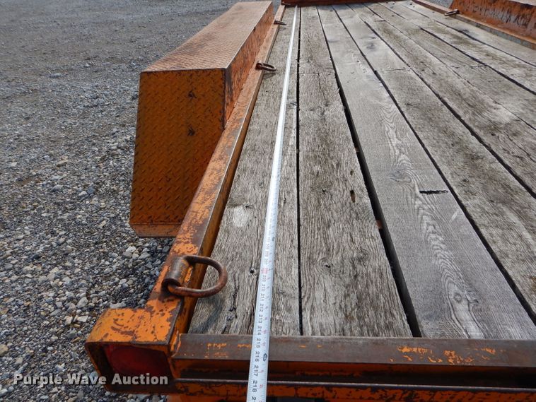 image for item DH6149 1994 True Line B183218P equipment trailer